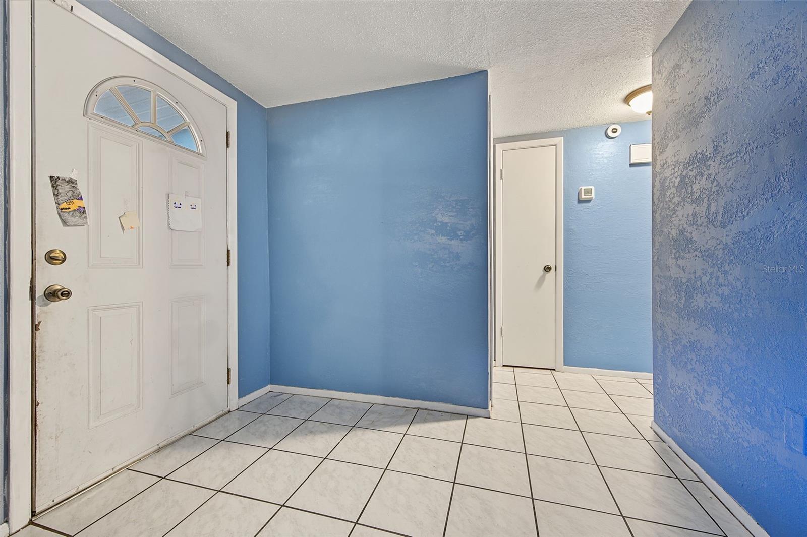7234 ASHWOOD DRIVE