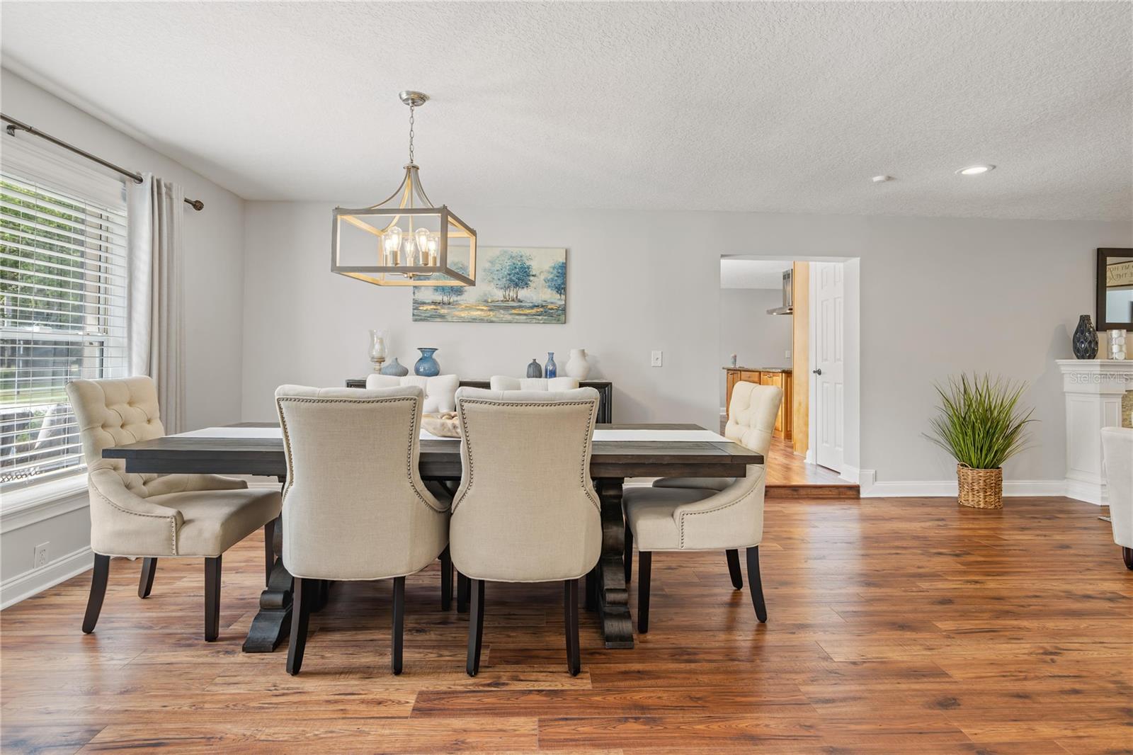 DES PINAR ACRES - Residential