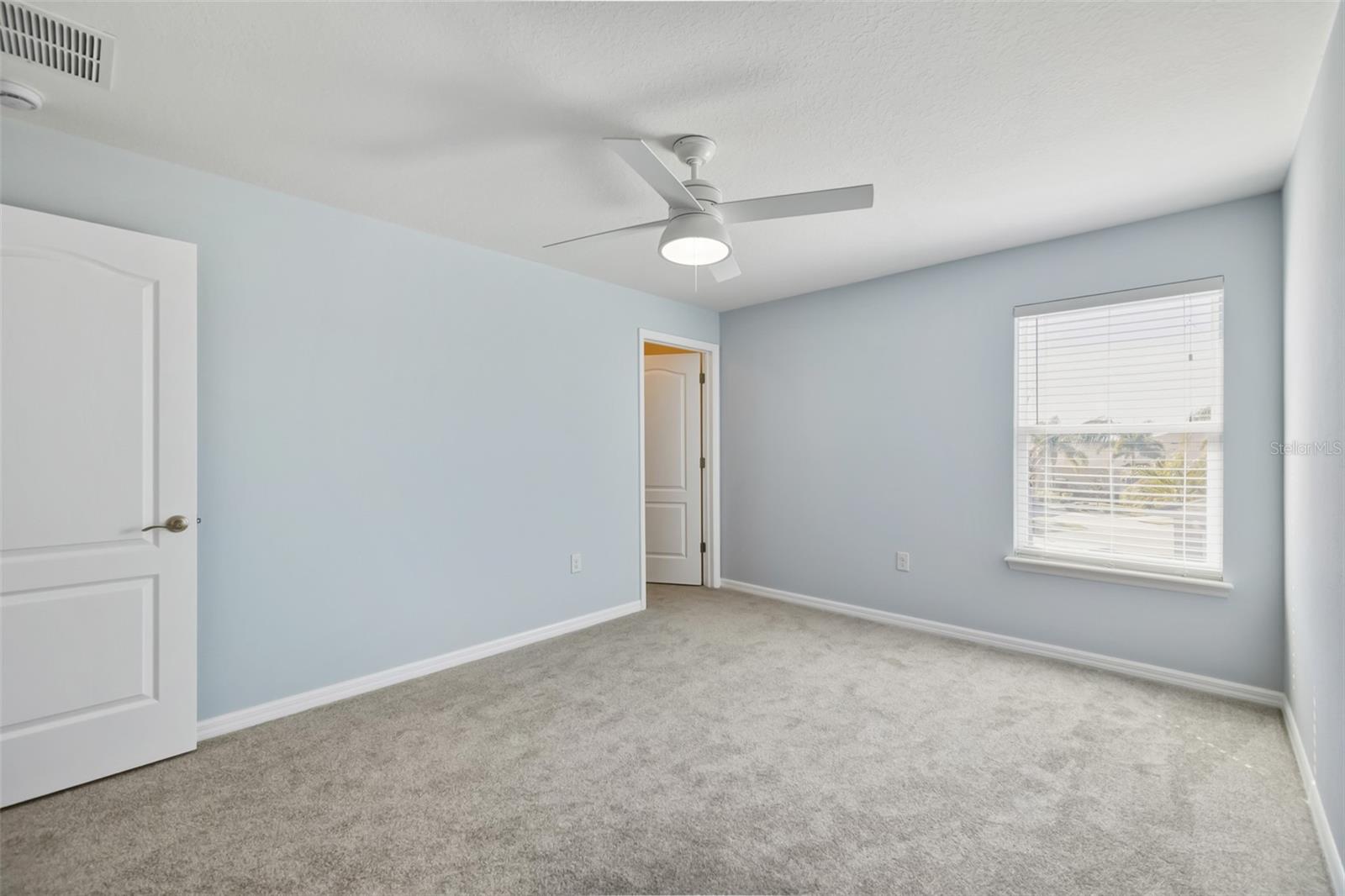 FAIRWAYS/BENT TREE - Residential