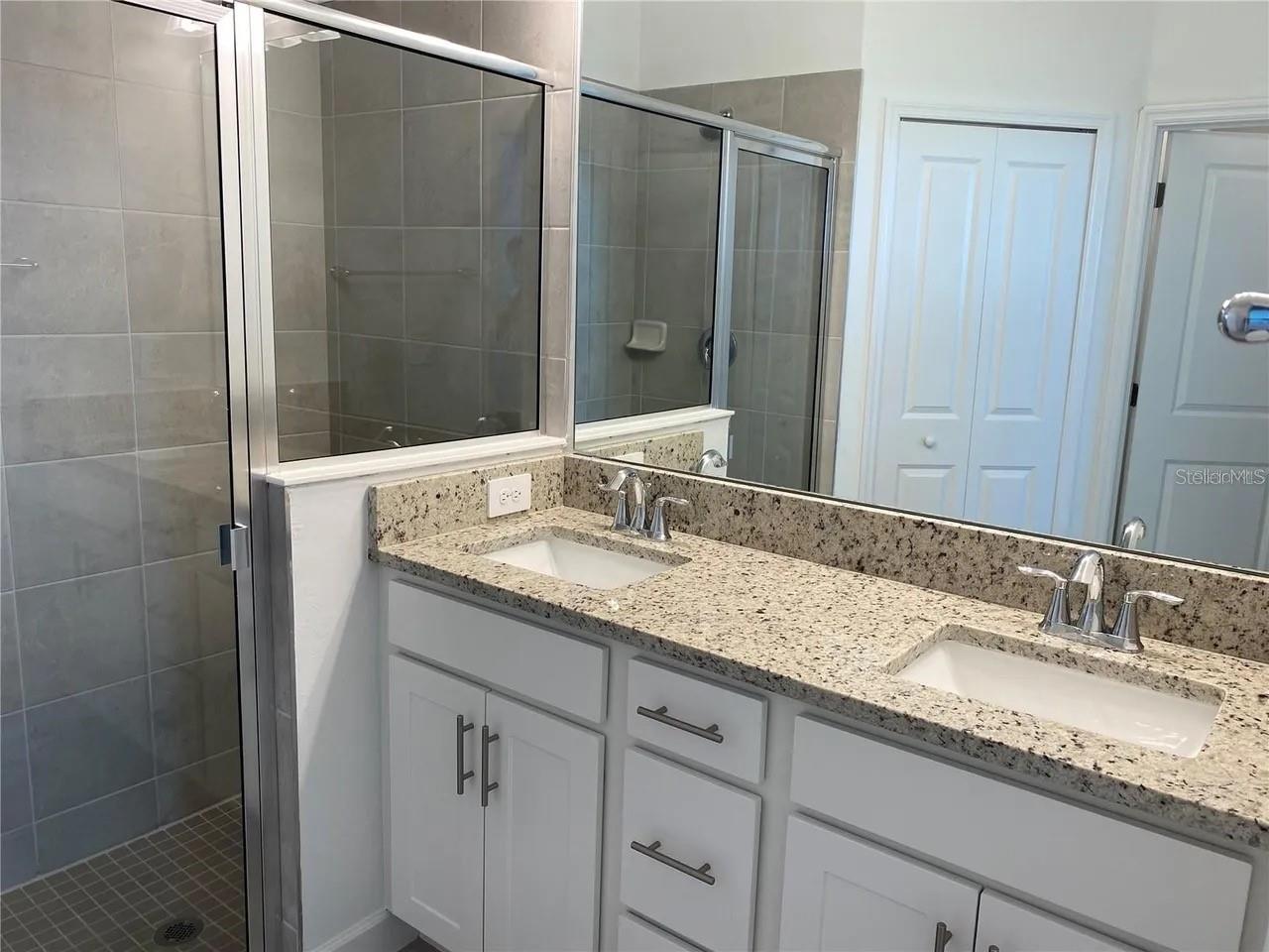 LORRAINE LAKES PH IIA - Residential Lease