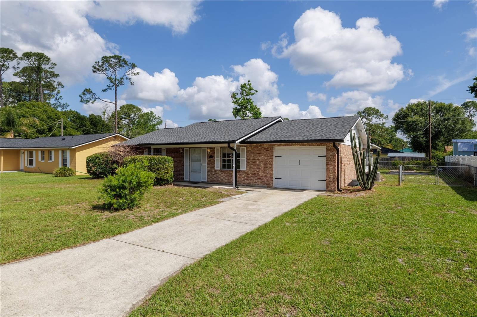 DAYTONA HIGHRIDGE ESTATES ADD UNIT 01 - Residential