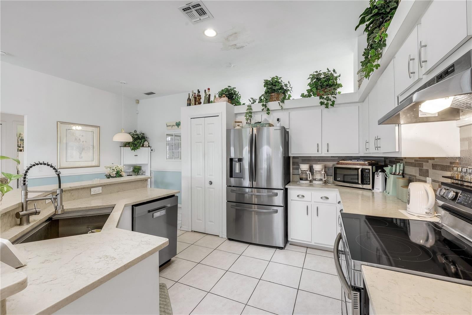305 SE 31ST STREET