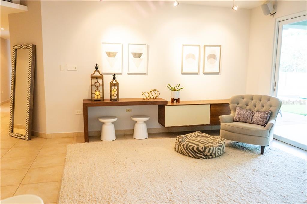 DORADO BEACH EAST - Residential