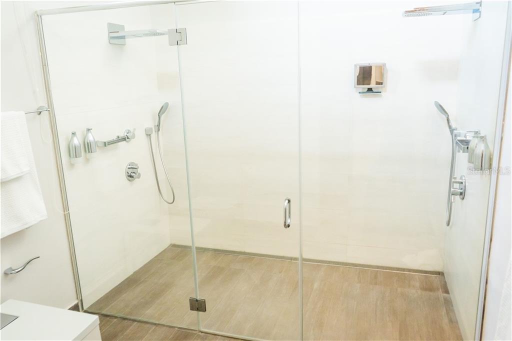 DORADO BEACH EAST - Residential