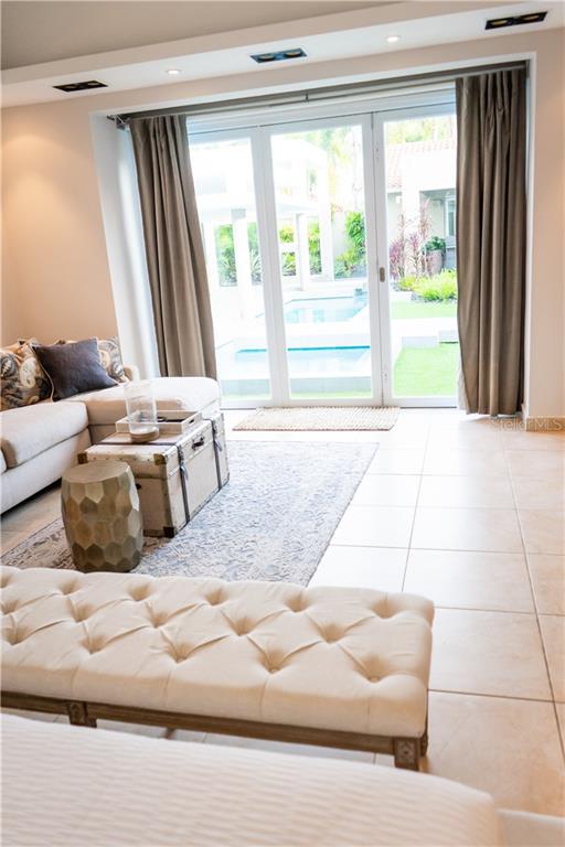 DORADO BEACH EAST - Residential