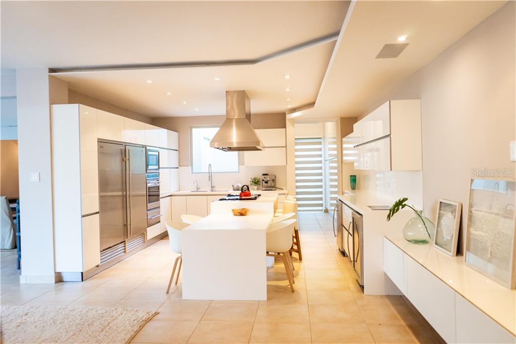 DORADO BEACH EAST - Residential