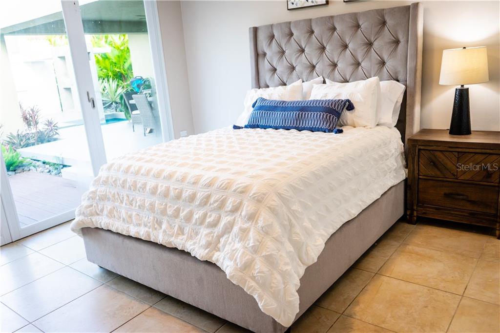 DORADO BEACH EAST - Residential