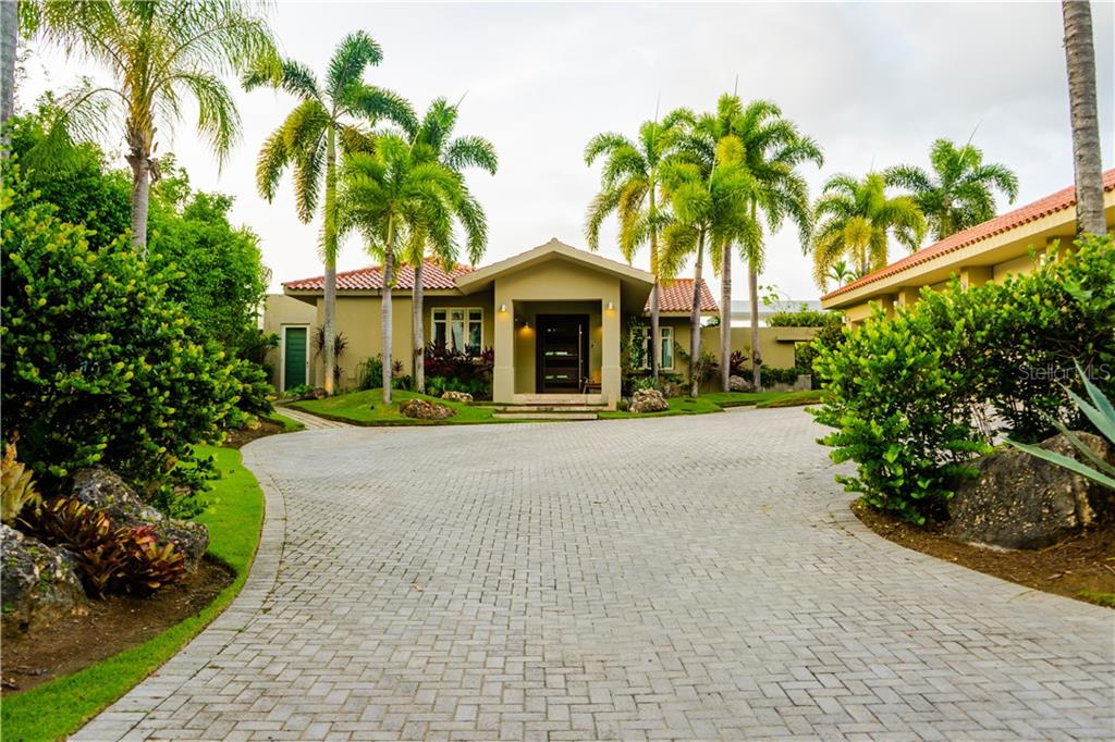 DORADO BEACH EAST - Residential