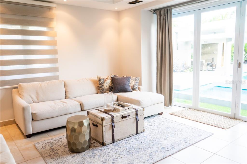 DORADO BEACH EAST - Residential