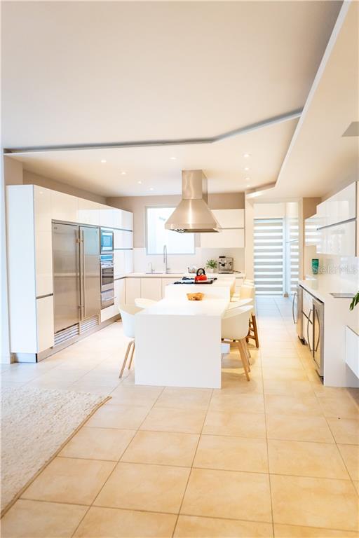 DORADO BEACH EAST - Residential