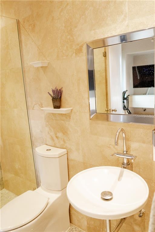 DORADO BEACH EAST - Residential