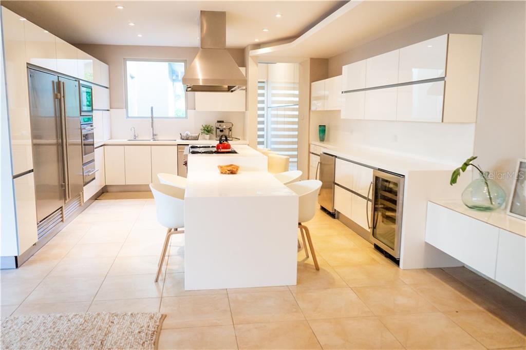 DORADO BEACH EAST - Residential