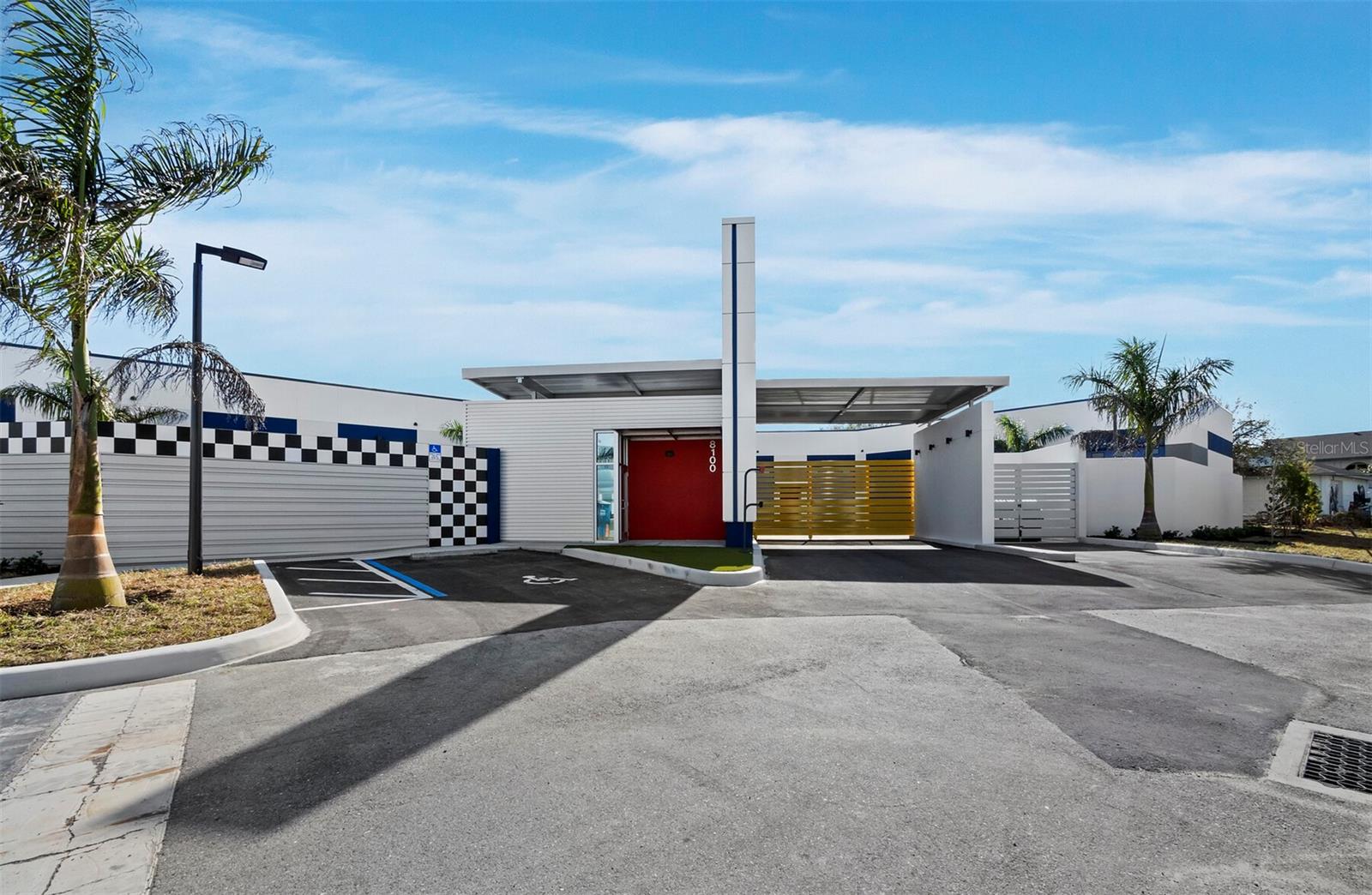 CAR COLLECTIVE - Residential