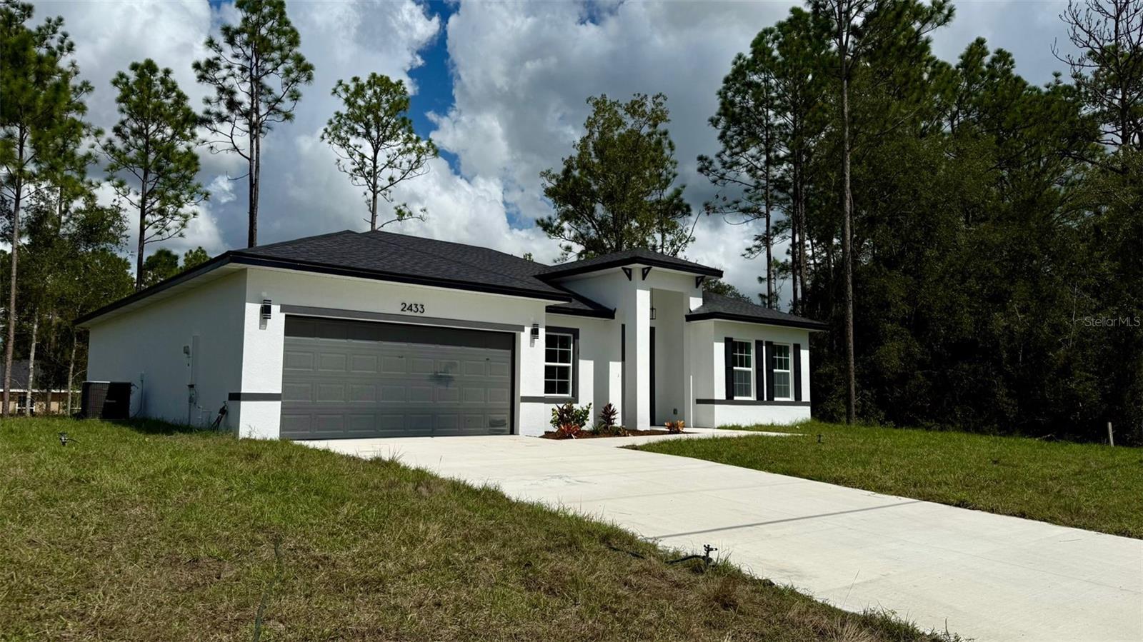 2433 W ANDROMEDAE DRIVE
