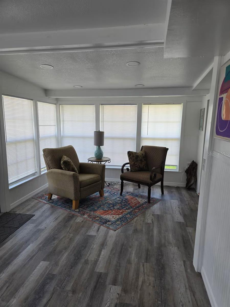 WEEKI WACHEE GARDENS - Residential