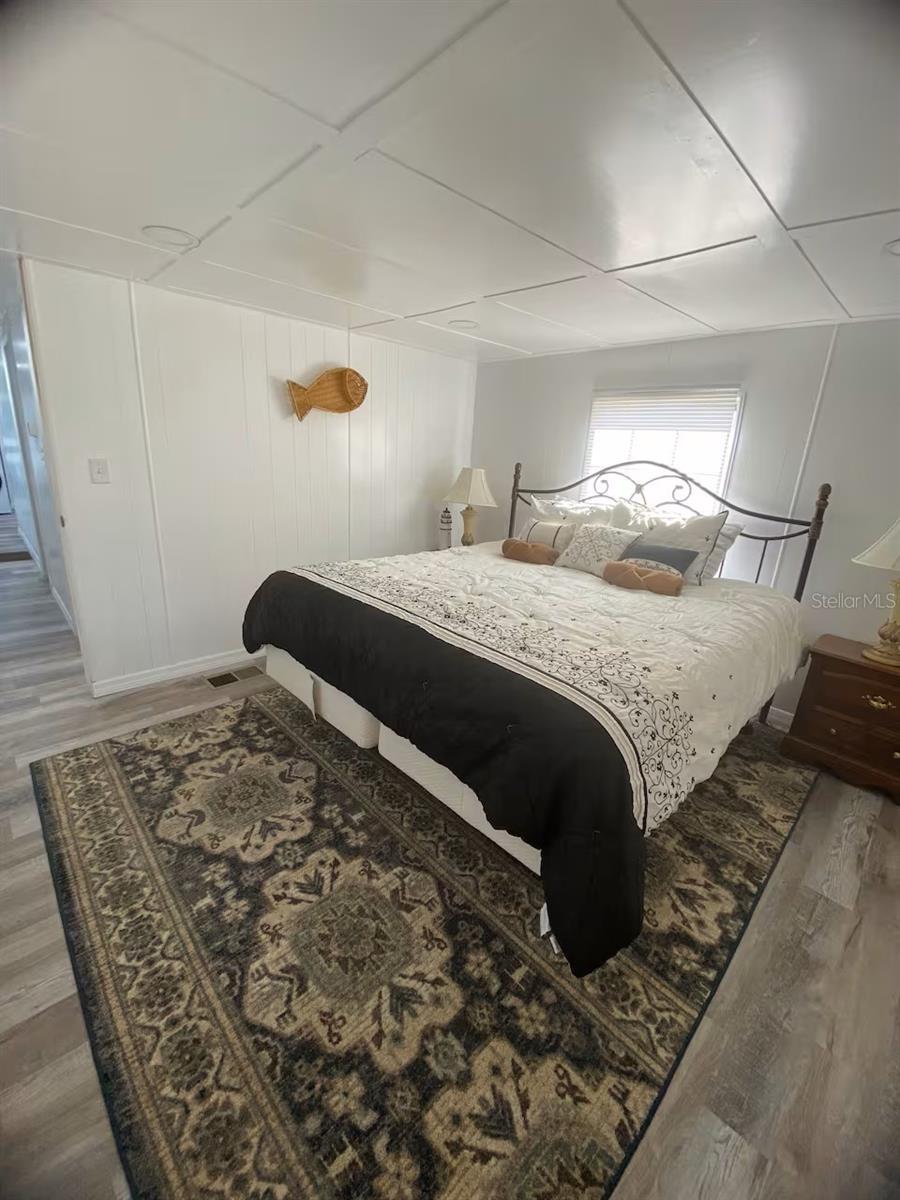 WEEKI WACHEE GARDENS - Residential