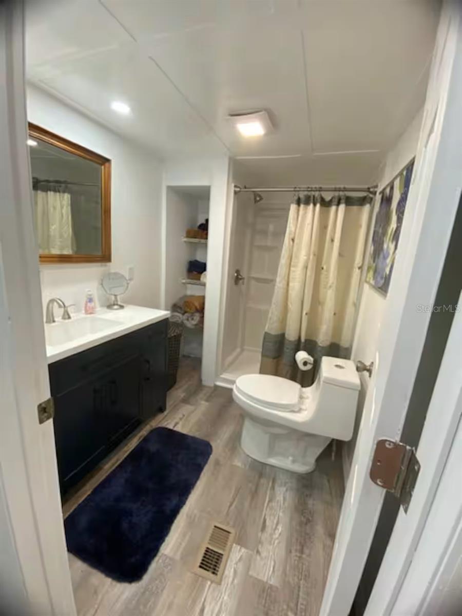 WEEKI WACHEE GARDENS - Residential