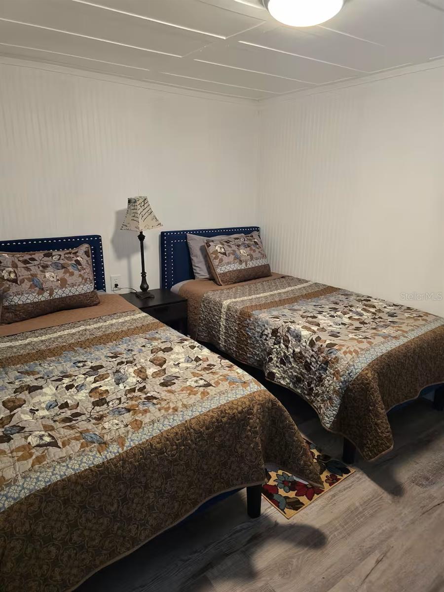 WEEKI WACHEE GARDENS - Residential