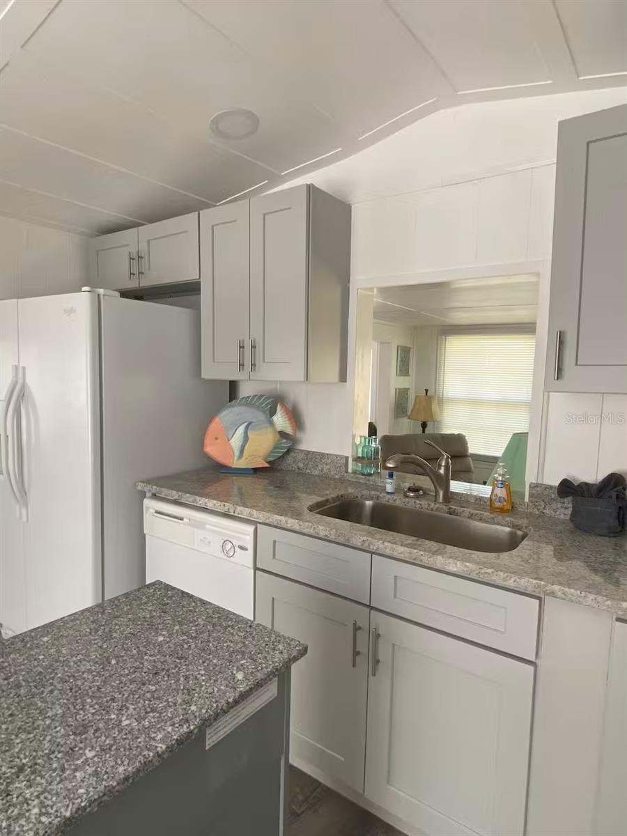 WEEKI WACHEE GARDENS - Residential