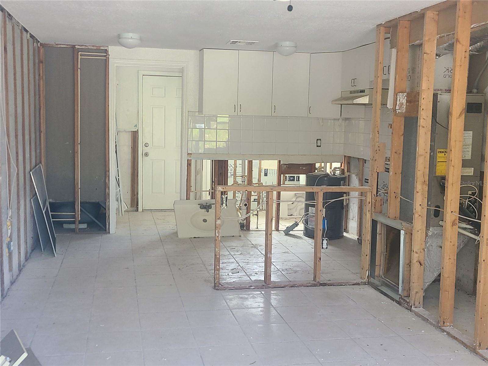 SUNSET ESTATES - Residential Income