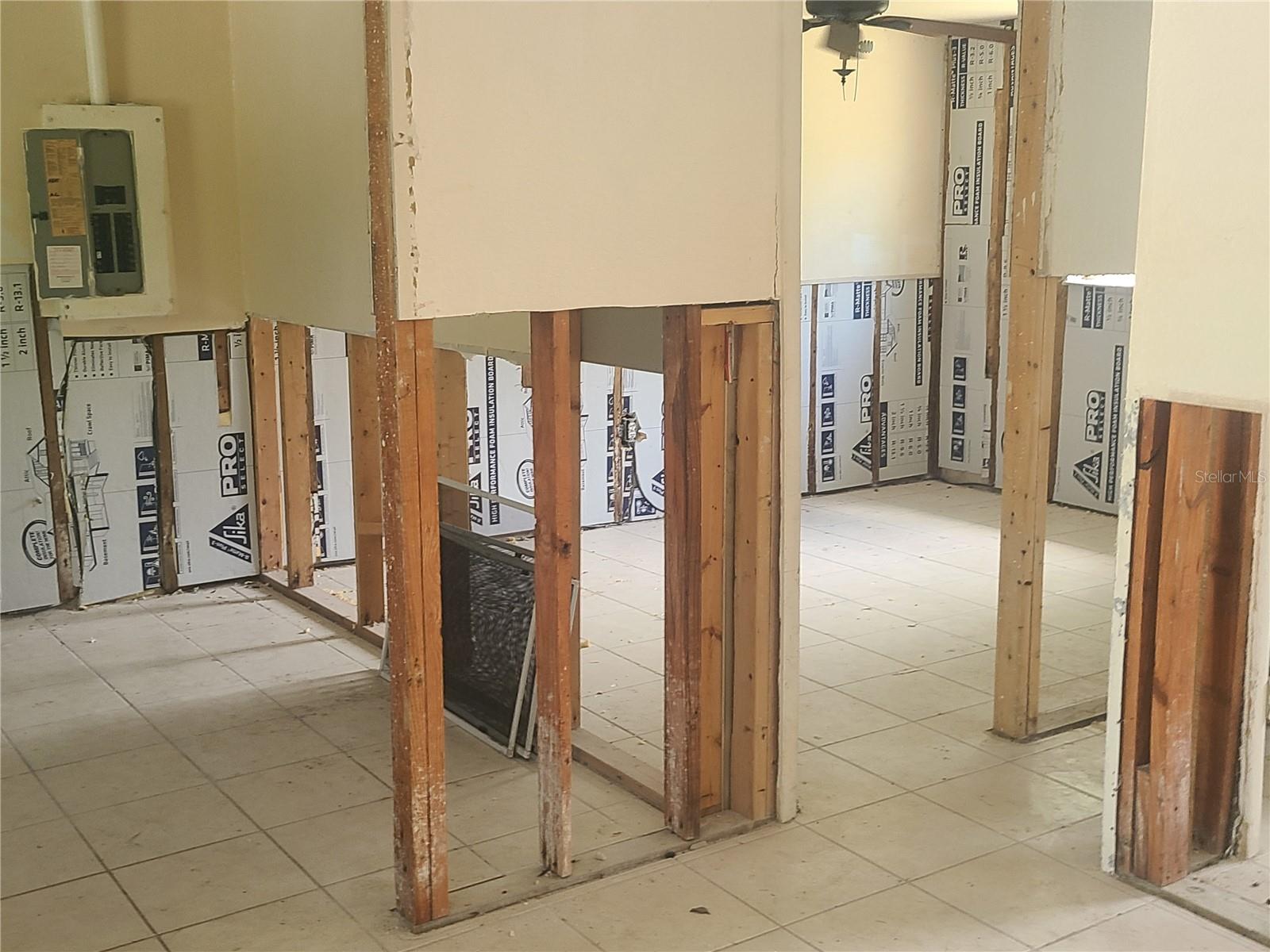 SUNSET ESTATES - Residential Income