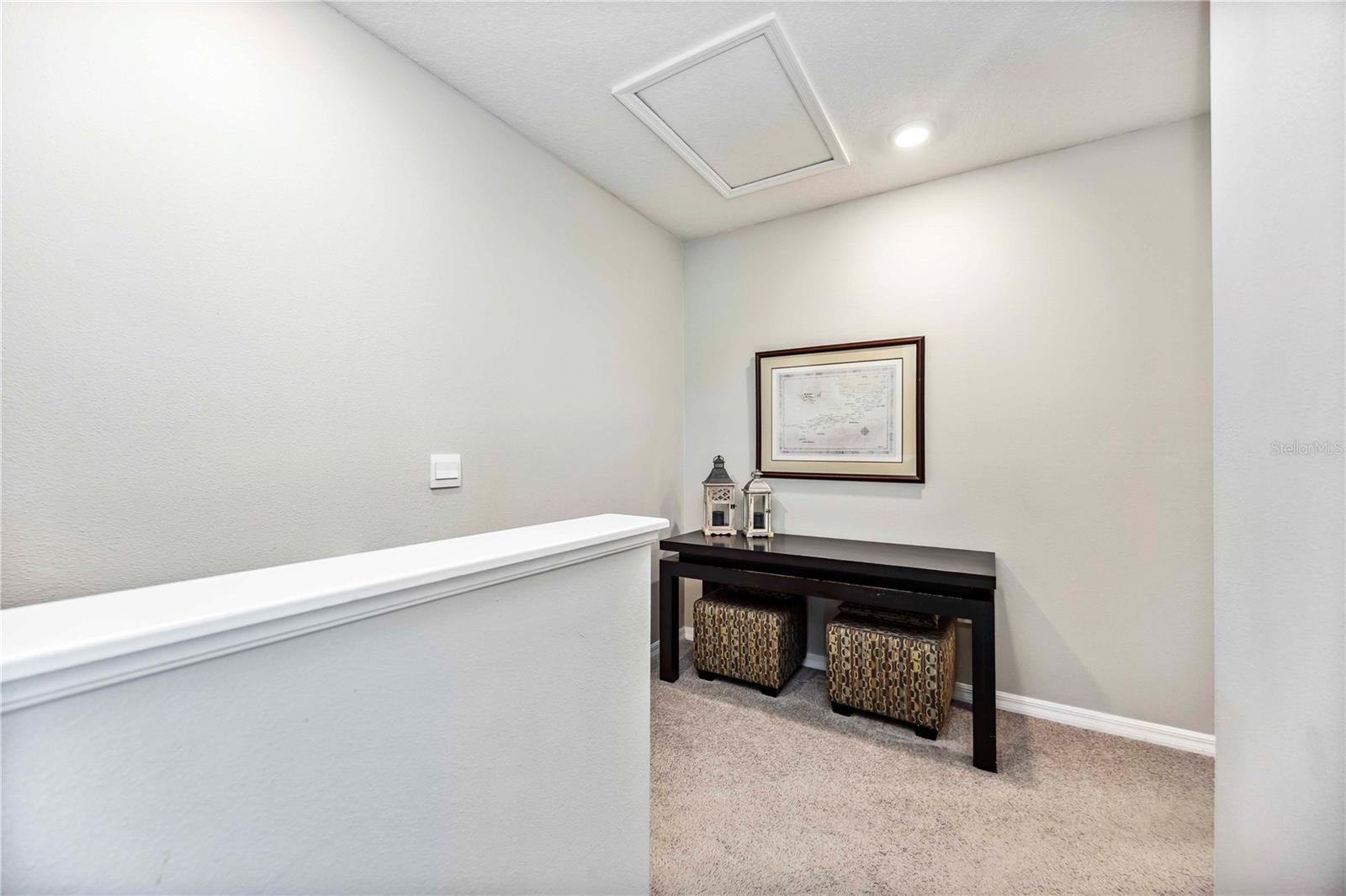 PROMENADE EAST - Residential