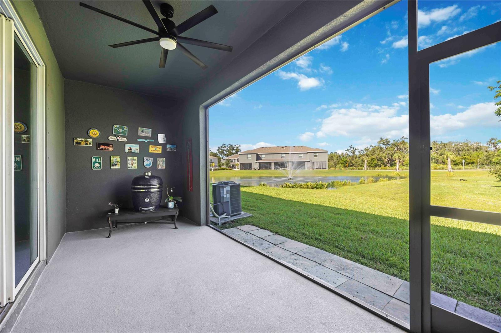 PROMENADE EAST - Residential