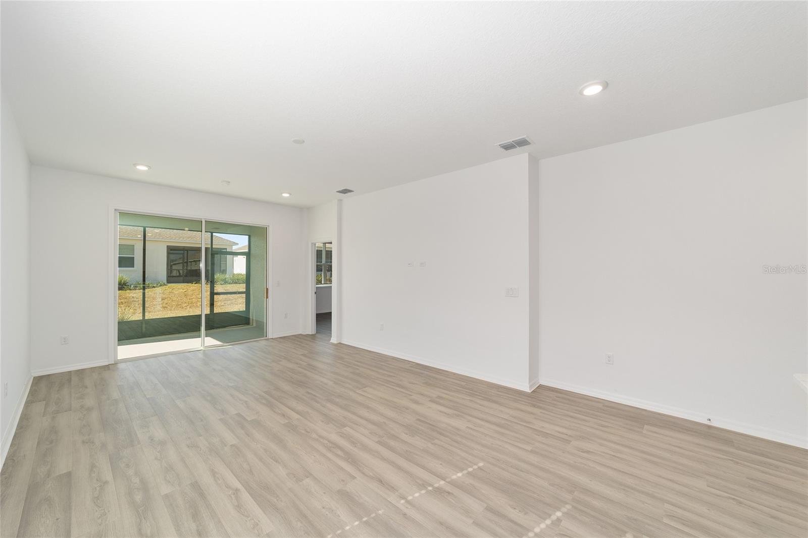 WEYBOURNE LANDING - Residential