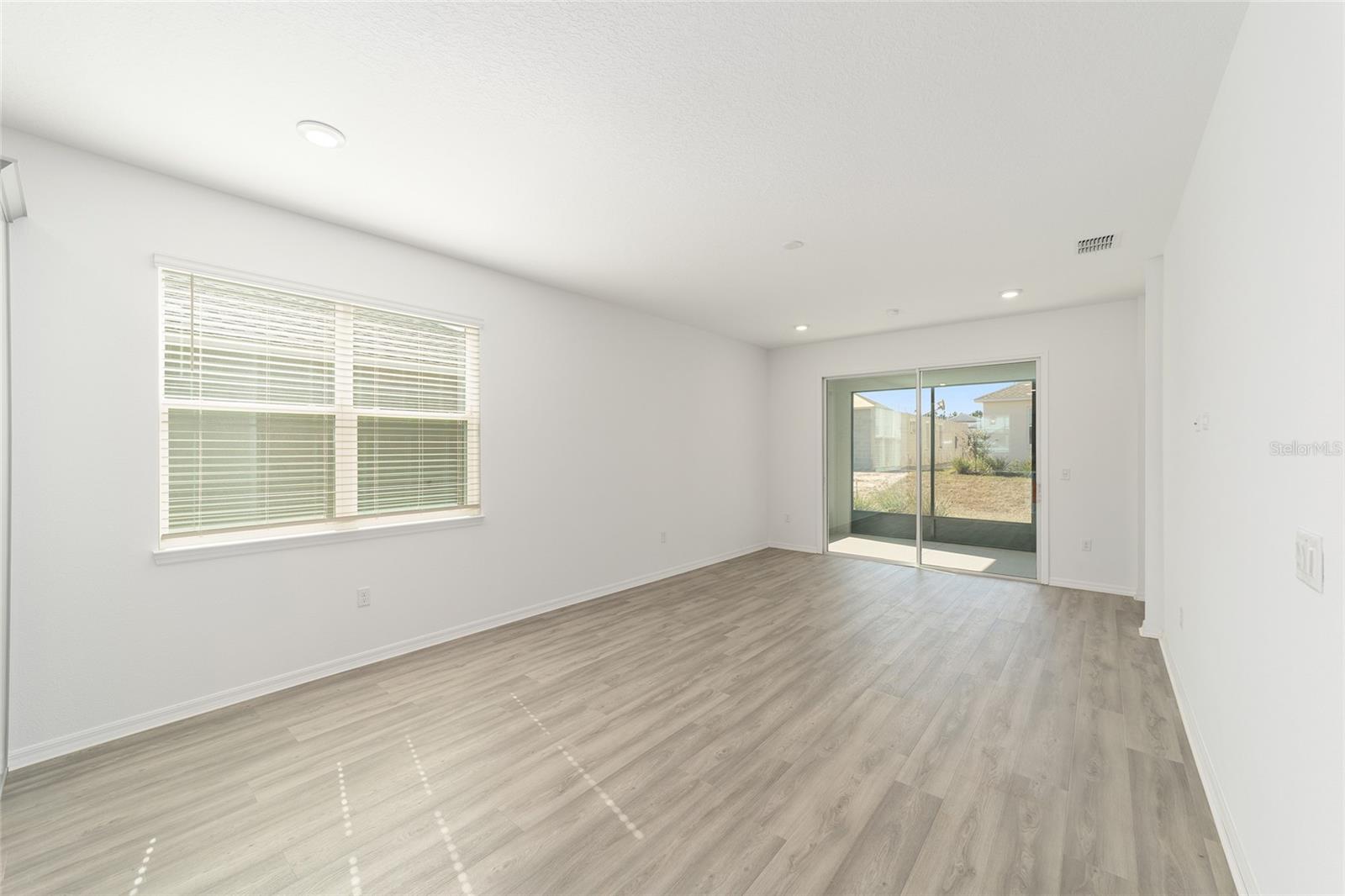 WEYBOURNE LANDING - Residential