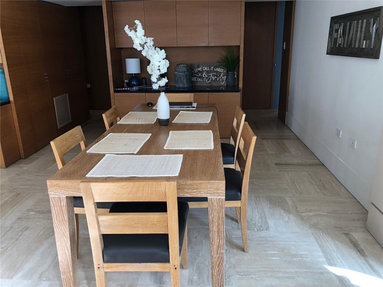 CARRION COURT V - Residential Lease