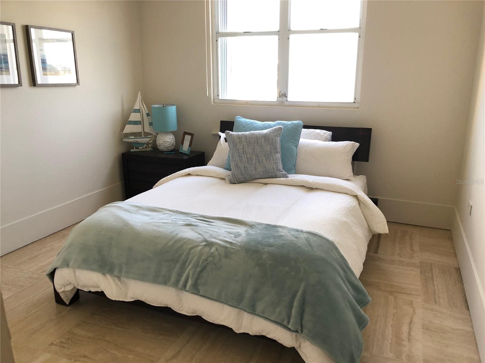 CARRION COURT V - Residential Lease