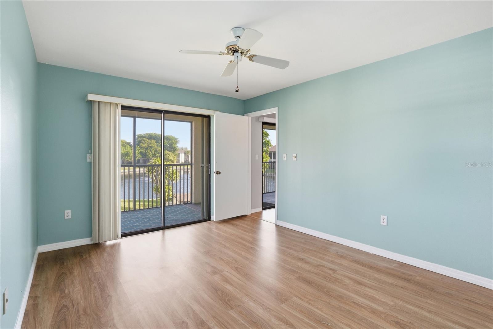 CENTRAL PARK SOUTH 01 - Residential