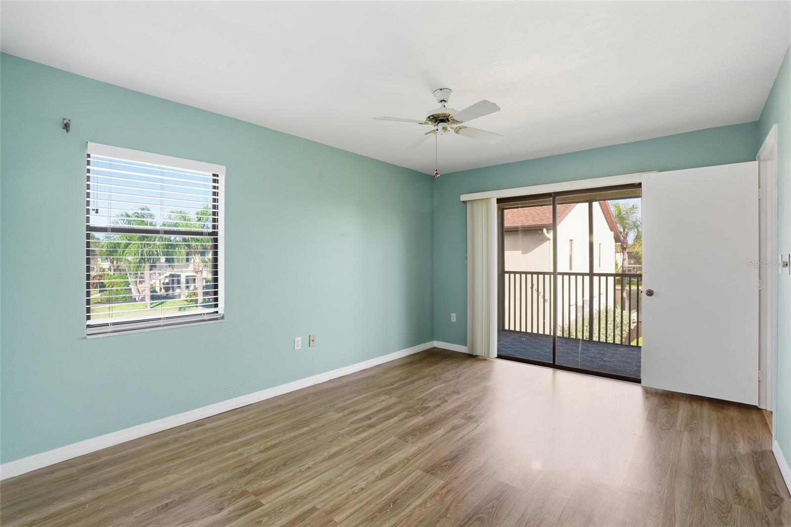 CENTRAL PARK SOUTH 01 - Residential