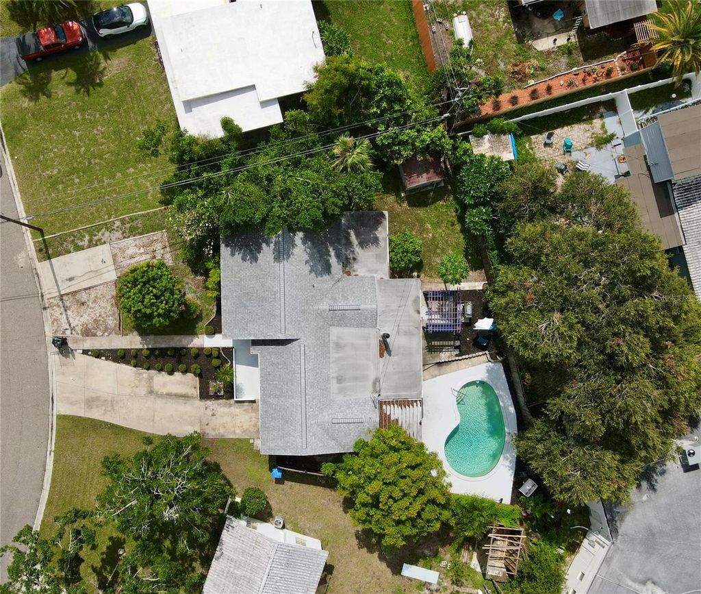 Photo of 6374 Hampton Drive N, St Petersburg, FL 33710 (MLS # TB8407495)