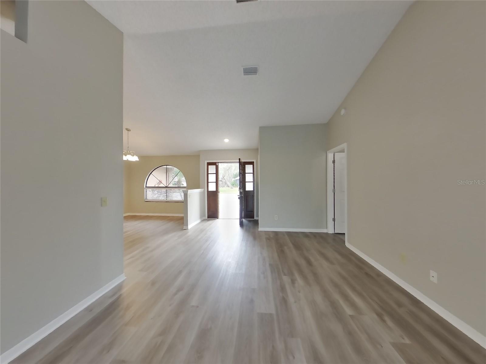 WALDEN LAKE UNIT 30 PH III - Residential Lease