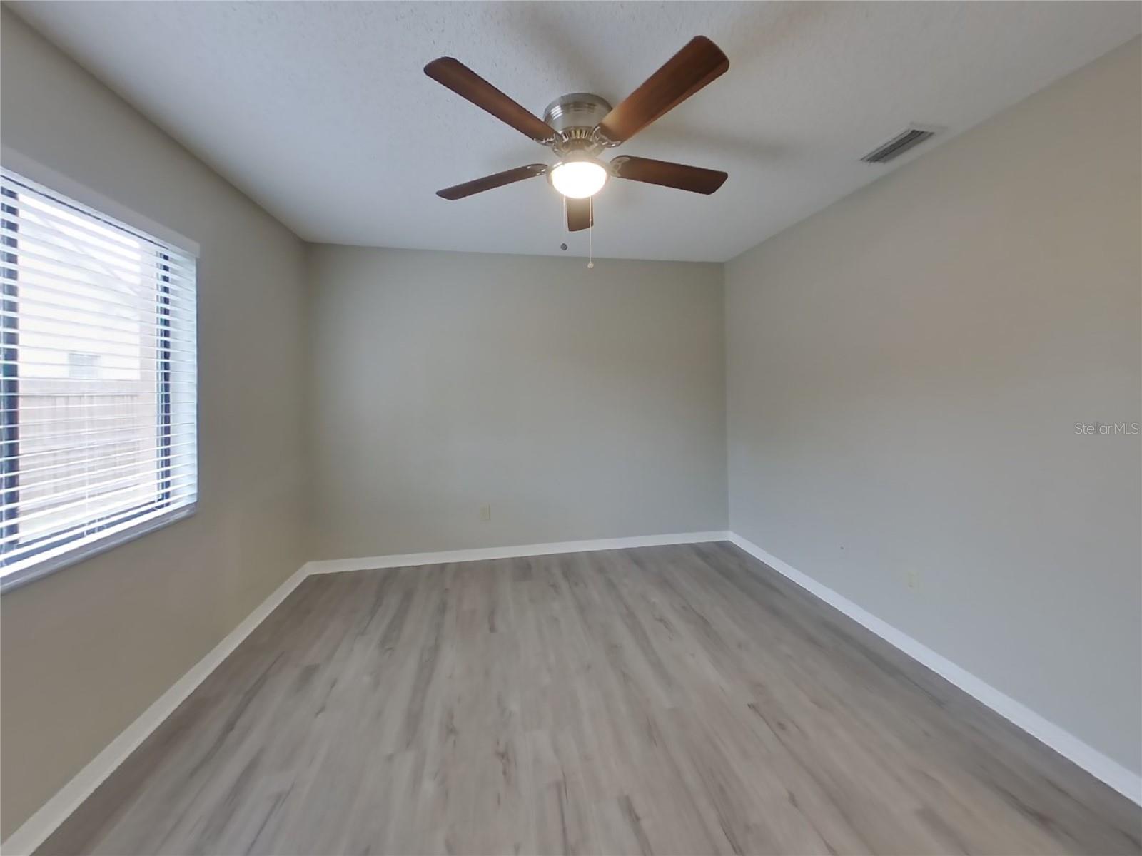 WALDEN LAKE UNIT 30 PH III - Residential Lease