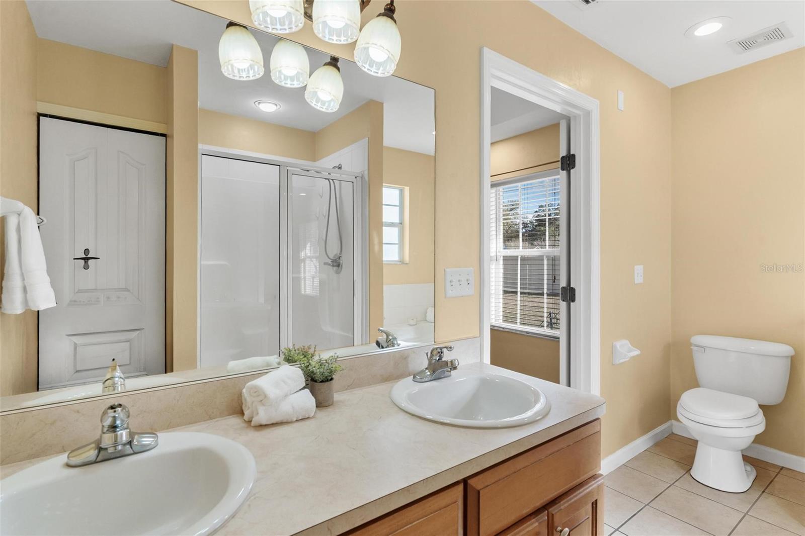 REPLAT SYLVANIA TERRACE - Residential