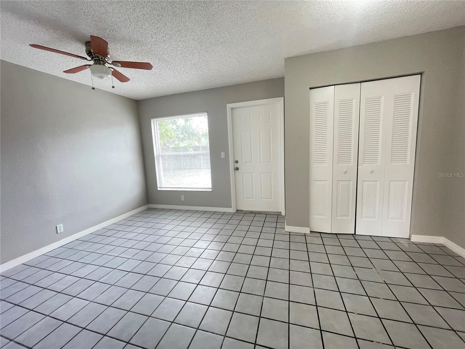 SEVEN SPGS HOMES - Residential Lease