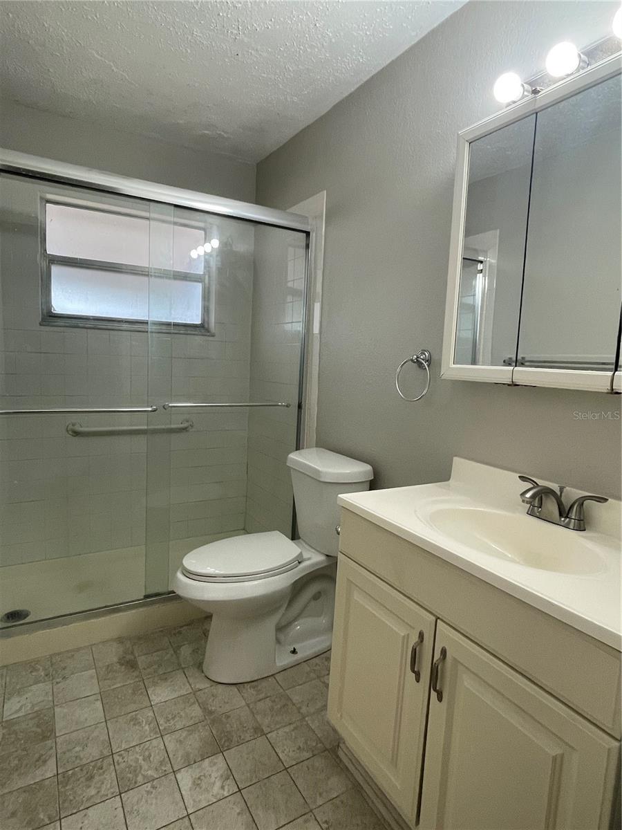 SEVEN SPGS HOMES - Residential Lease