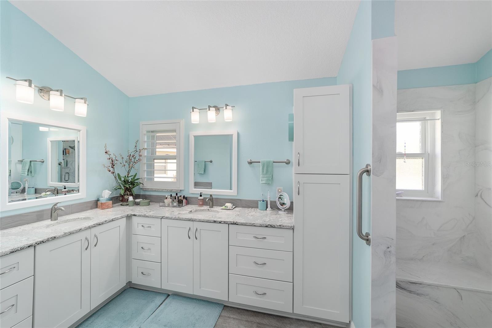 CALUMET GROVE - Residential