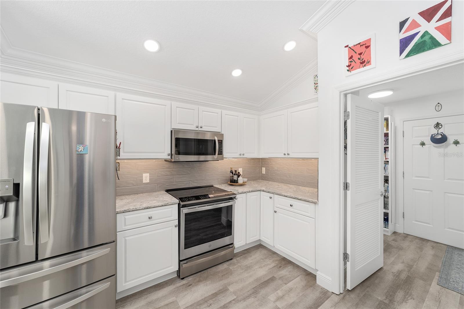 CALUMET GROVE - Residential