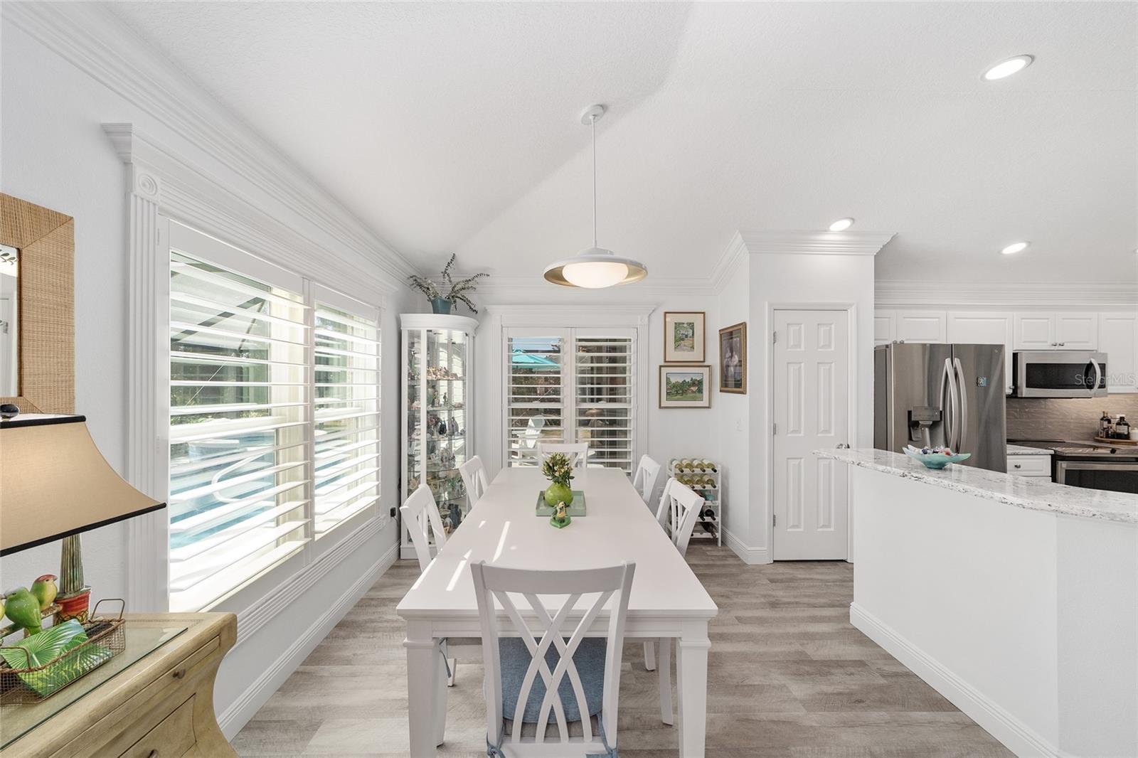 CALUMET GROVE - Residential