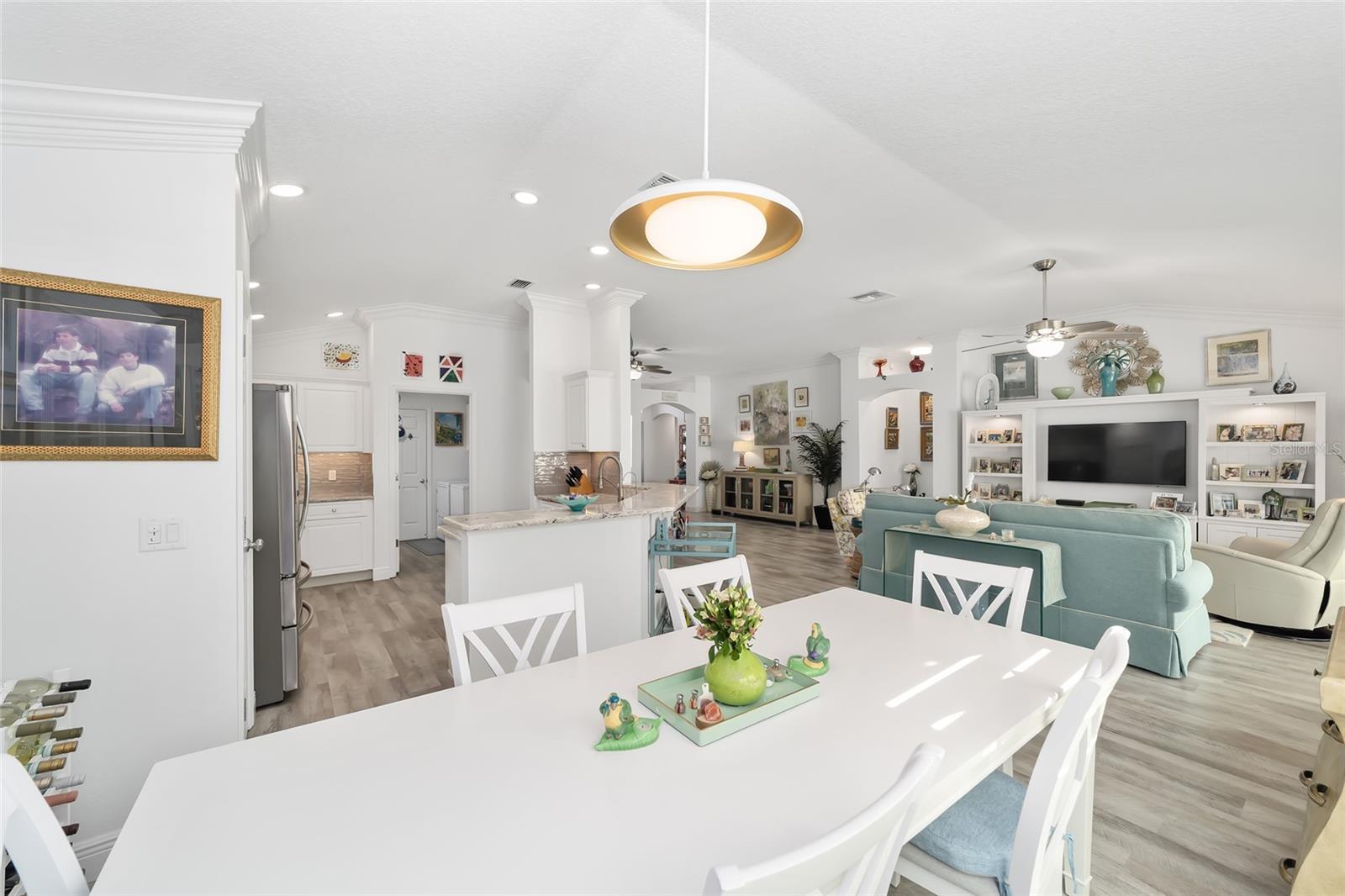 CALUMET GROVE - Residential