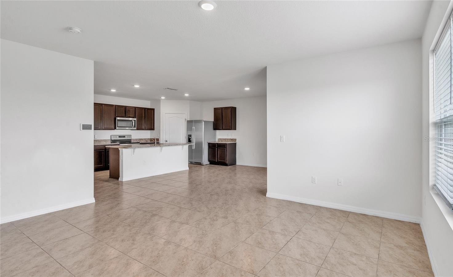 2904 LONG POND DRIVE