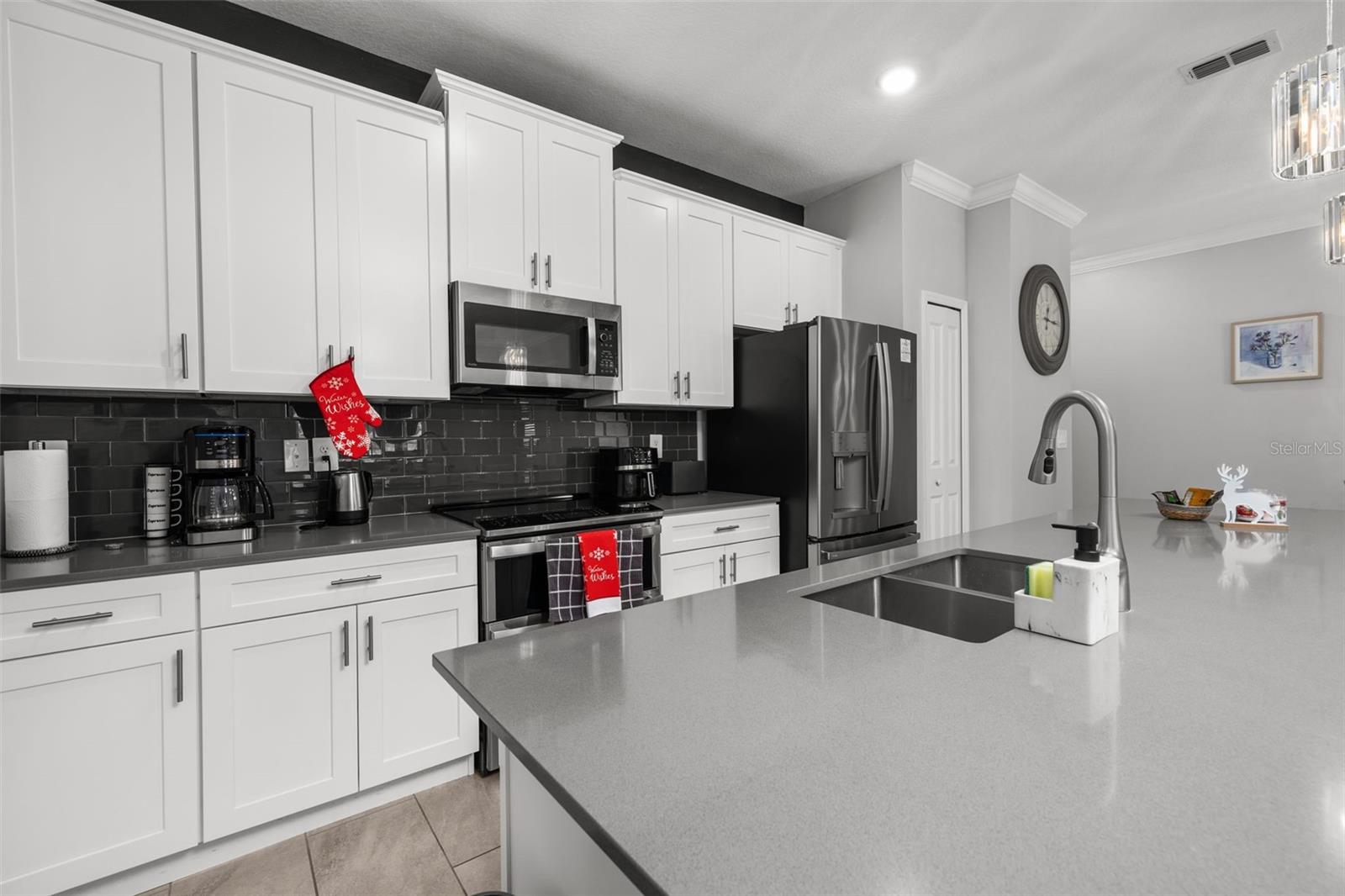 COVE AT STOREY LAKE 5 - Residential