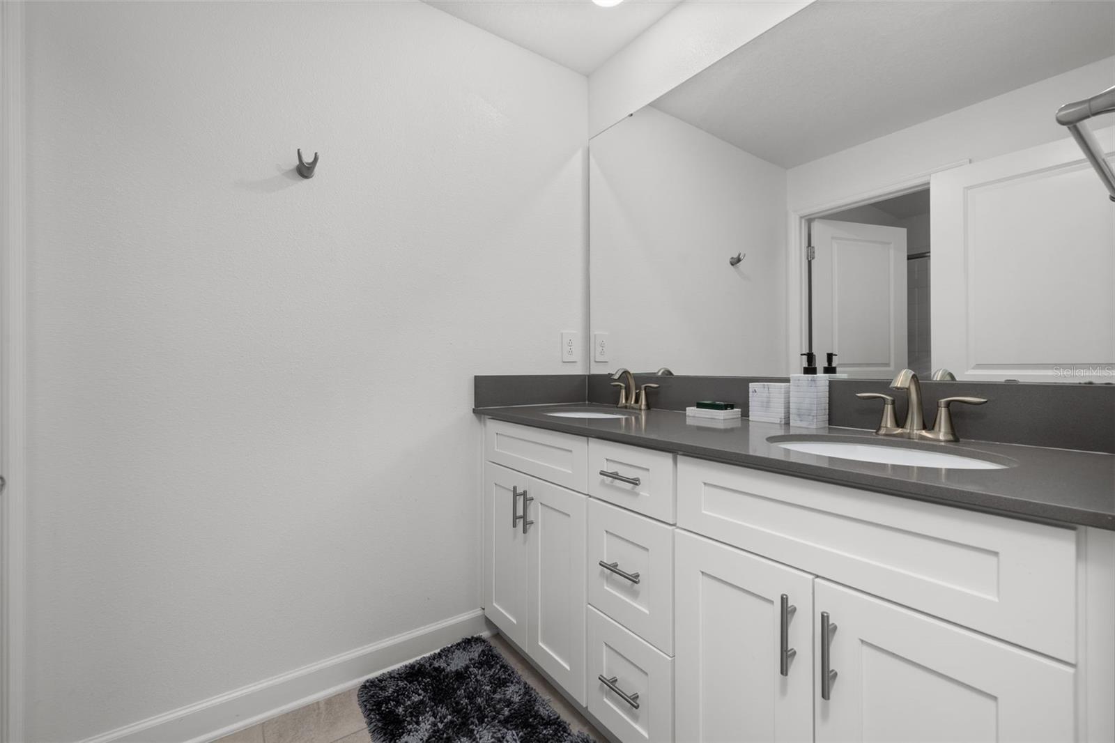 COVE AT STOREY LAKE 5 - Residential