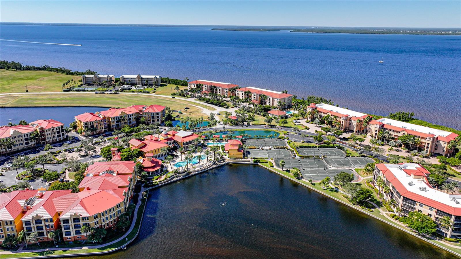 BOCA LAGO VIVANTE V - Residential