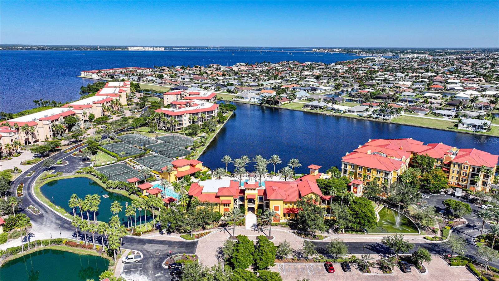 BOCA LAGO VIVANTE V - Residential