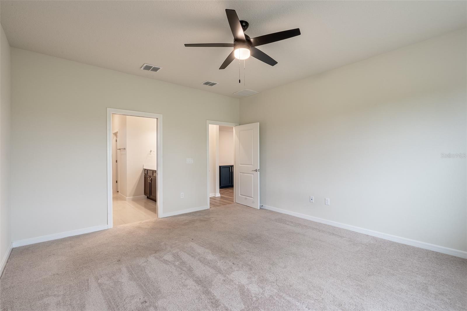 WILLOW RIDGE - Residential
