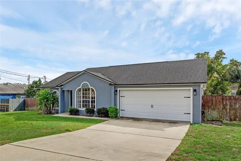 A home in DELTONA